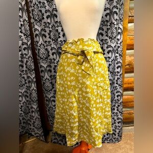 Hayden Yellow/Green Floral Skirt w Bow and Pockets